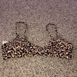 Brand new cheetah print scoop neck bikini top